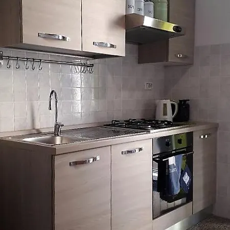 Appartamento Ostiense Piramide Station