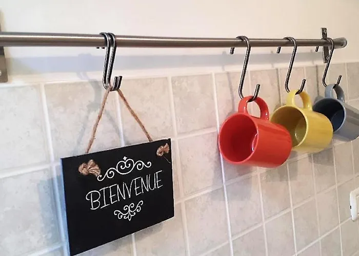 Ostiense Piramide Station Lägenhet