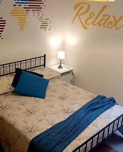 Lägenhet Ostiense Piramide Station Rom